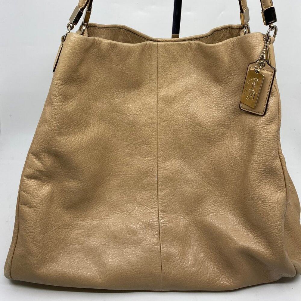 Coach Large Edie Tan  Leather Shoulder Bag - Picture 13 of 13